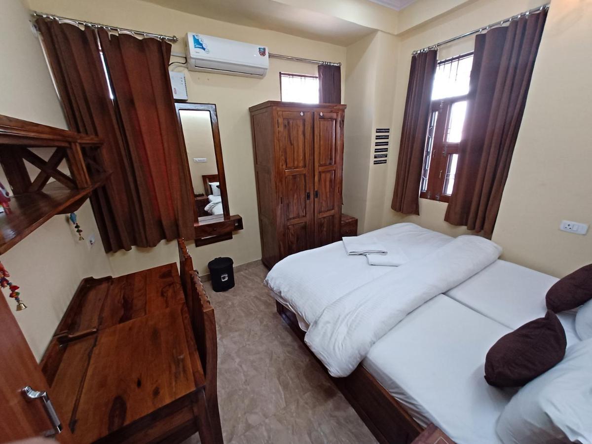 Beena Homestay Jaipur Extérieur photo